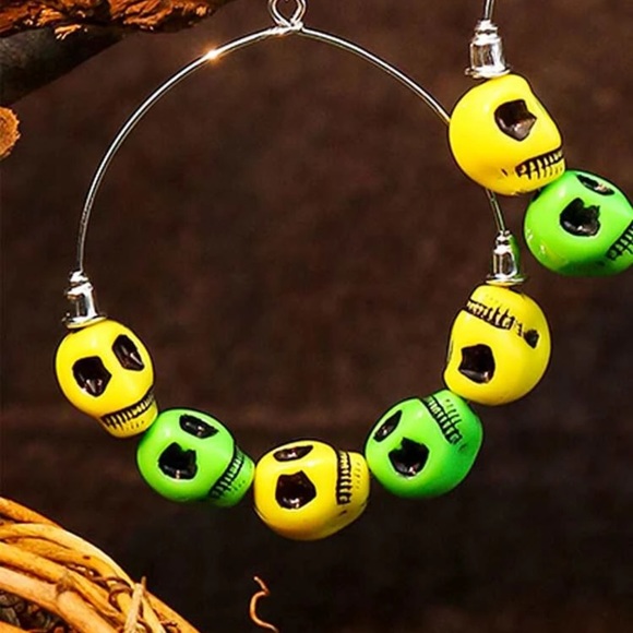 💀 Awesome Neon Color-block Skull Skeleton Head Beads Hoop Earrings 💀 - Picture 3 of 3